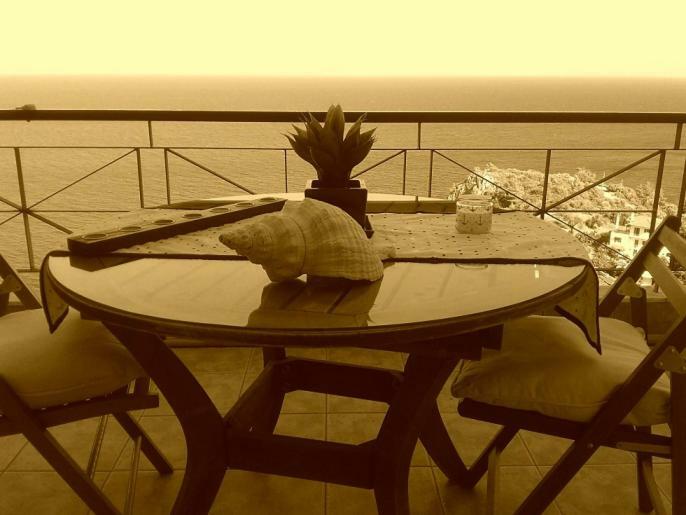Sea And Sky Infinity Blue Apartment Gythio Ngoại thất bức ảnh